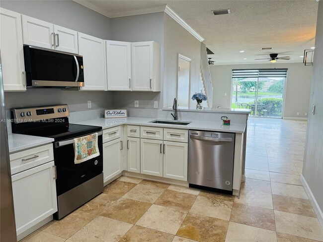 3780 San Simeon Cir in Weston, FL - Building Photo - Building Photo