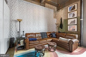 1701 Tulip St in Philadelphia, PA - Building Photo - Building Photo