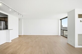 4343 N Clarendon Ave in Chicago, IL - Building Photo - Building Photo