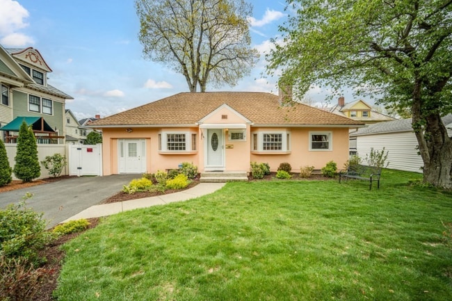 property at 11 Garfield St