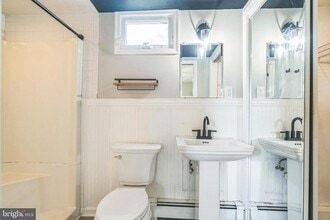 231 W Washington Ave in Magnolia, NJ - Building Photo - Building Photo