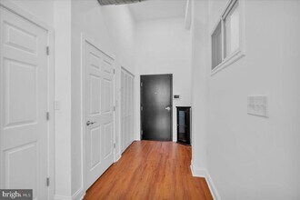 1406 Fairmount Ave in Philadelphia, PA - Building Photo - Building Photo