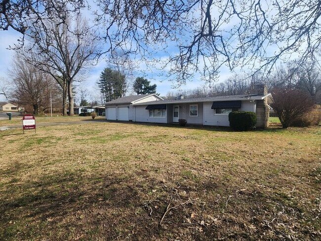 530 Parkview Dr in Terre Haute, IN - Building Photo - Building Photo