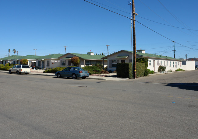 118-120 N B St in Lompoc, CA - Building Photo - Building Photo