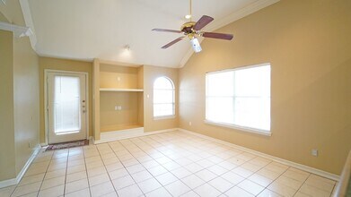 306 Cherry St in Weatherford, TX - Building Photo - Building Photo