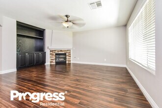 5205 Still Breeze Ave in Las Vegas, NV - Building Photo - Building Photo