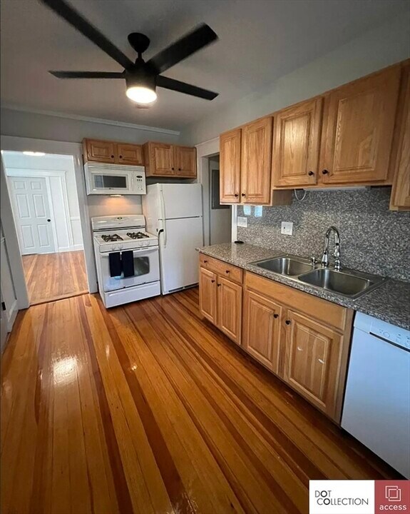 769 Columbia Rd in Boston, MA - Building Photo