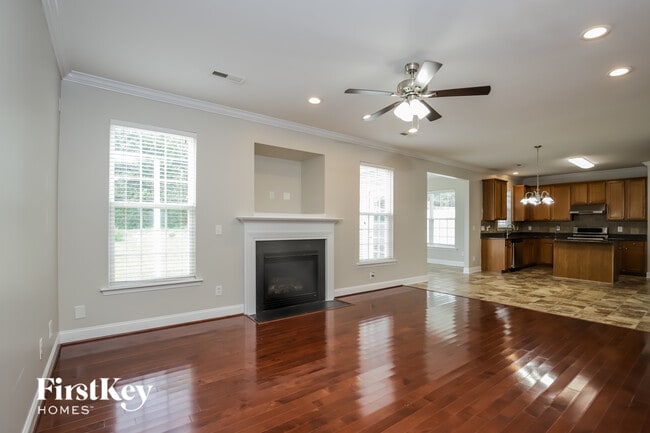 3672 Village Springs Dr in High Point, NC - Foto de edificio - Building Photo