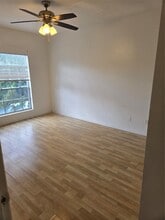 6500 Harbor Town Dr in Houston, TX - Foto de edificio - Building Photo