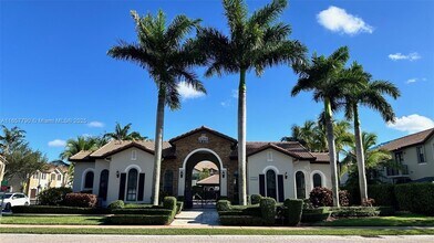 3173 NW 102nd Path in Doral, FL - Building Photo - Building Photo