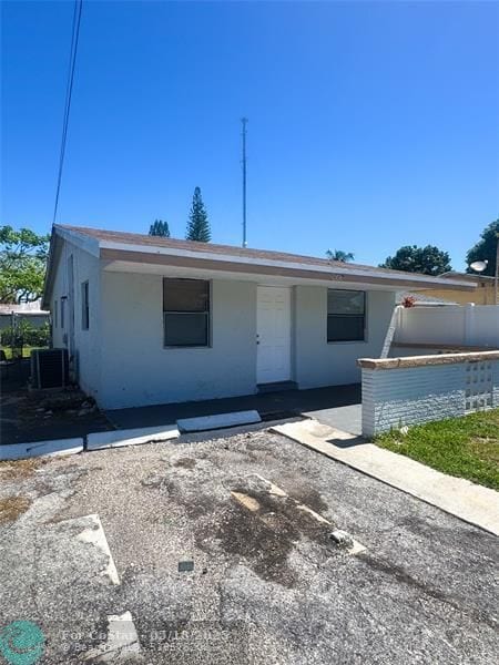 property at 2647 NW 20th St
