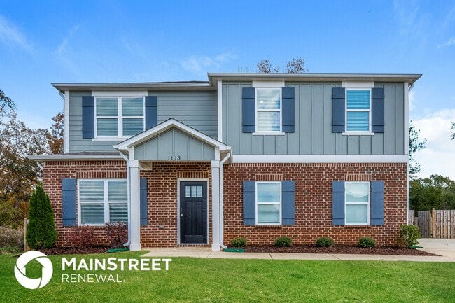 property at 1113 Archers Trail E