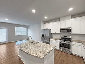 37 Gaskins Trl in Travelers Rest, SC - Building Photo - Building Photo