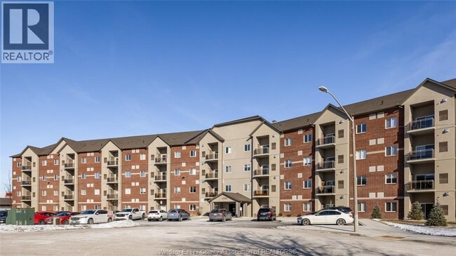 property at 1888 Westview Park Blvd