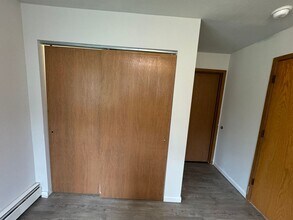 4006 E Steven Dr in Wasilla, AK - Building Photo - Building Photo