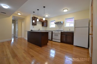 36 Brackett St in Boston, MA - Building Photo - Building Photo