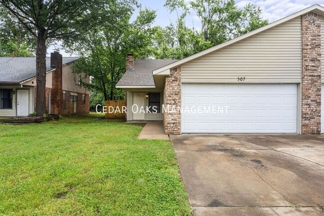 507 N 37th St in Rogers, AR - Foto de edificio - Building Photo