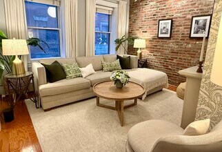 59 Myrtle St in Boston, MA - Building Photo - Building Photo