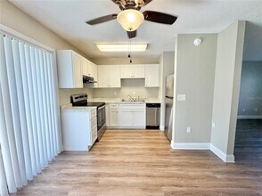 1814 3rd St SE, Unit D in Winter Haven, FL - Building Photo - Building Photo