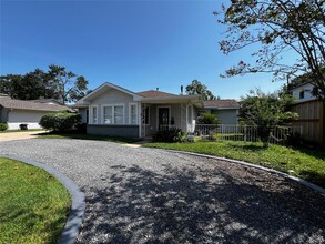 1444 W 43rd St in Houston, TX - Building Photo - Building Photo