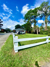 112 Chapel Dr in Tallahassee, FL - Building Photo - Building Photo