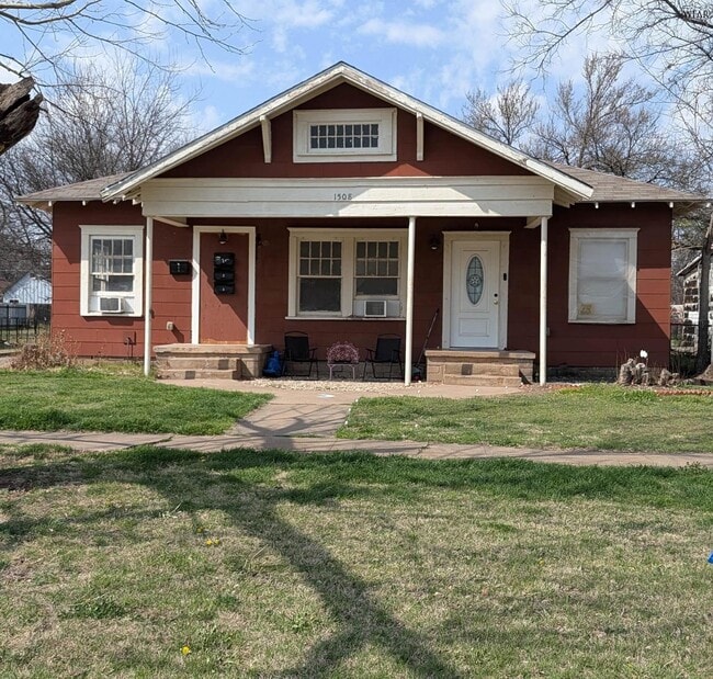 property at 1508 14th St