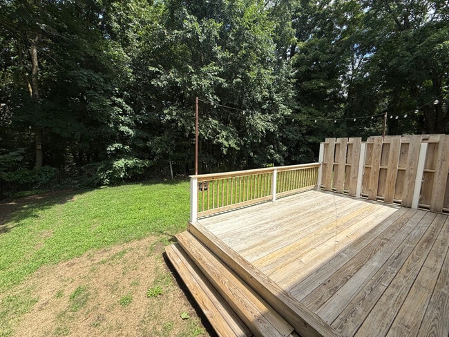 138-140-140 Plain St in Millis, MA - Building Photo - Building Photo