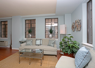 The Metropolitan in Philadelphia, PA - Building Photo - Interior Photo