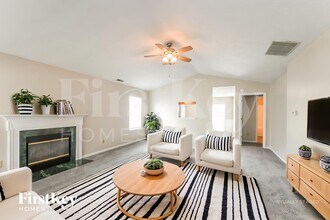 5815 Victory Ave, Unit 1 in Indianapolis, IN - Building Photo - Building Photo