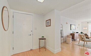 6624 Springpark Ave in Los Angeles, CA - Building Photo - Building Photo