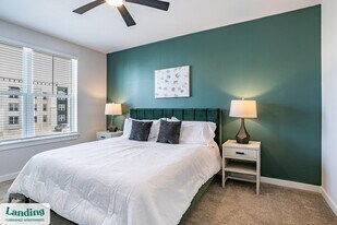 1270 Hillcrest Dr in Buford, GA - Building Photo