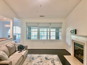 802 Amber Tree Ct in Gaithersburg, MD - Building Photo - Building Photo