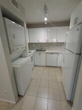 2641 Riverside Dr in Coral Springs, FL - Building Photo - Building Photo