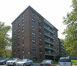 Fairview Apartments in White Plains, NY - Building Photo - Building Photo