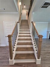 7325 Yewtree Dr in Flowery Branch, GA - Building Photo - Building Photo