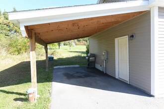 55 Apple Blossom Rd in Williston, VT - Building Photo - Building Photo