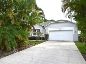 1317 SW California Blvd in Port St. Lucie, FL - Building Photo