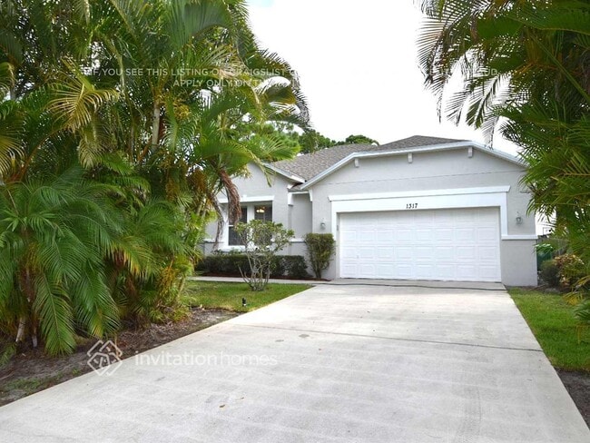 property at 1317 SW California Blvd