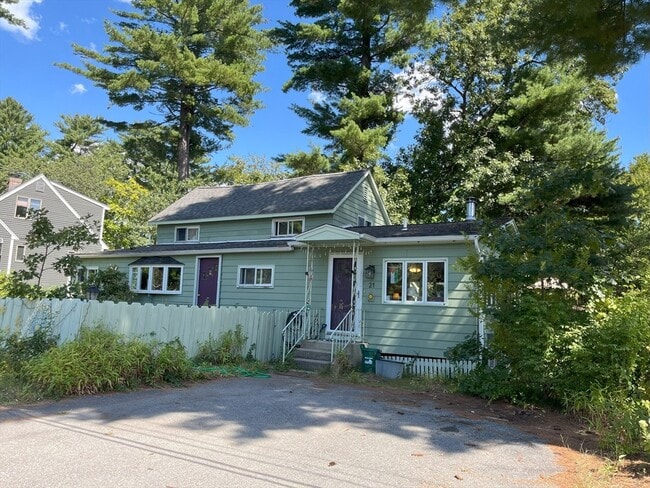 property at 21 Rock Ave