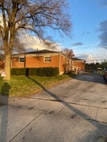 3946 La Rosa Dr in Grove City, OH - Building Photo