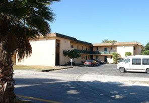 940 NW 1st Ave Apartments