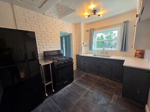 395 S Catalina St in Ventura, CA - Building Photo - Building Photo