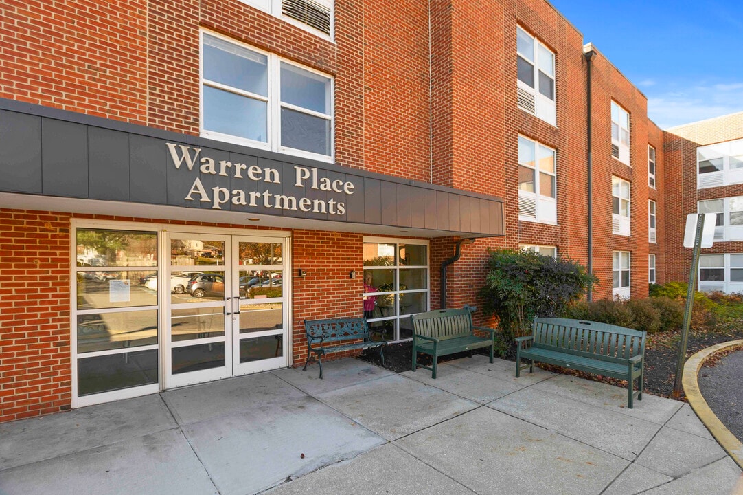 Warren Place Senior Apartments 62+ in Cockeysville, MD - Building Photo
