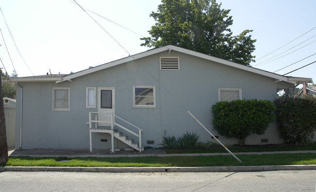 817 Talbert St in Martinez, CA - Building Photo - Building Photo