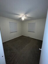 121 Marquette Rd in Machesney Park, IL - Building Photo - Building Photo