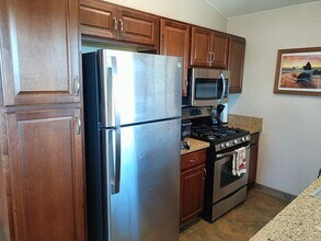 45413 Vía Jaca in Temecula, CA - Building Photo - Building Photo