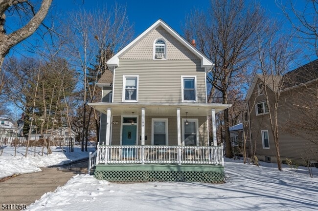 property at 189 Washington St