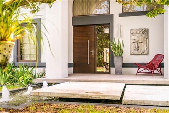 4242 SW 107th Way in Davie, FL - Building Photo - Building Photo