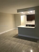 358 Mansfield I in Boca Raton, FL - Foto de edificio - Building Photo