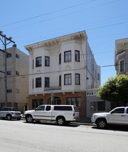 1671 Greenwich St in San Francisco, CA - Building Photo - Building Photo